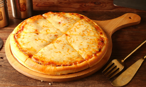 CLASSIC MARGARITA PIZZA